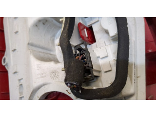 Задний фонарь          