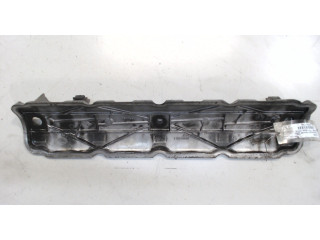 Клапанная крышка двигателя ДВС Nissan Primastar 1.9