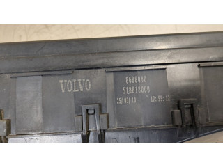 Блок предохранителей  Volvo C30 2010-2013         