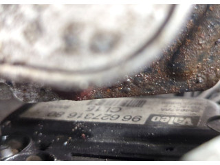 Форсунка топливная  Citroen C-Crosser 2007-2013    1980J8     