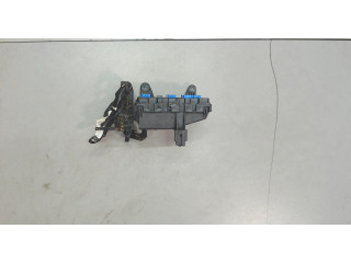 Блок реле Nissan Almera N15 1995-2000 1.6