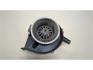 Моторчик печки  Skoda Octavia (A5) 2004-2013        