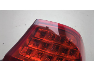 Задний фонарь