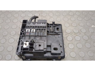 Блок предохранителей  Lincoln Corsair 2019-2023         