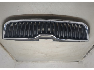 Решетка радиатора  Skoda Rapid          
