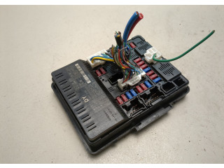 Блок предохранителей  Nissan Pathfinder 2012-2020         