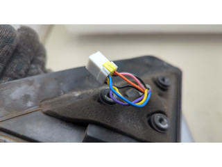 Зеркало боковое Mitsubishi Montero Sport / Pajero Sport 1996-2008 правое