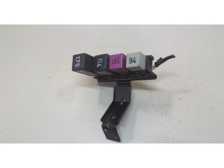 Блок реле Volkswagen Transporter 4 1991-2003