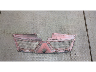 Решетка радиатора  Mitsubishi Outlander XL 2006-2012           2.2 