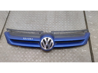 Решетка радиатора  Volkswagen Golf Plus          5M0853655A