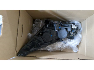 Фара передняя  Peugeot 3008 2009-2016 правая 