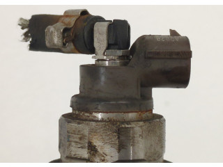 Форсунка топливная  Opel Meriva 2003-2010    5821525, 98433634     