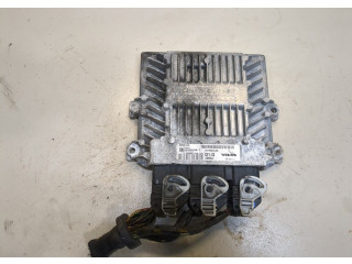 Блок управления двигателем Volvo S40 2004-