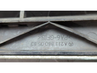 Решетка радиатора  Mercedes E W211 2002-2009          A21188005839040