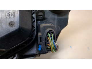 Фара передняя  Ford Focus 2 2005-2008 правая 