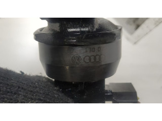 Форсунка топливная Volkswagen Golf Plus 038130073AG