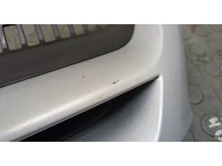 Решетка радиатора Volkswagen Golf Plus 5M0853651A