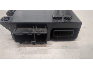 Блок комфорта Infiniti QX56 2010-2013