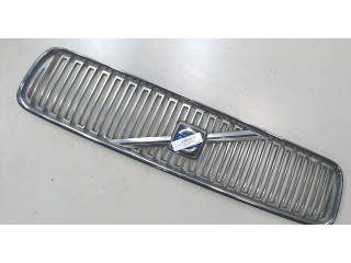 Решетка радиатора  Volvo V50 2007-2012           8678680