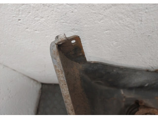 Бампер Mitsubishi Pajero / Montero 2000-2006 передний MN133637HD