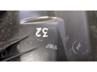 Фара передняя  Toyota Urban Cruiser левая 