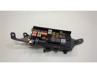 Блок предохранителей  Mercedes GL X164 2006-2012         