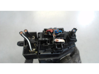 Блок предохранителей Ford Ranger 2006-2012 53243WT01 2.5