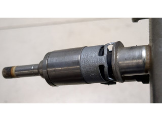 Форсунка топливная  Volkswagen Golf 7 2012-2017    04E906036T, 04E133320D     