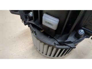 Моторчик печки  Citroen C4 Picasso 2016-2018        