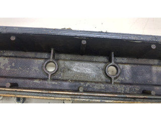 Клапанная крышка двигателя ДВС  BMW 7 E38 1994-2001 4.4     