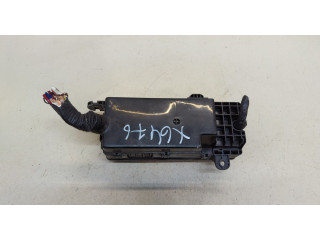 Блок предохранителей Mitsubishi L200 2006-2015