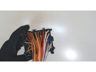 Блок реле  Dacia Sandero 2012-          1.2