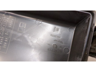 Блок предохранителей  Chevrolet Orlando 2011-2015      95963458   