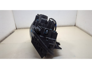 Фара передняя KIA Telluride правая