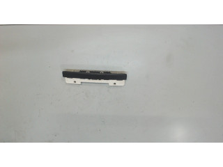 Дисплей бортового компьютера  Volkswagen Touareg 2007-2010 7L6919473D        