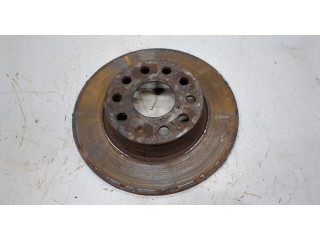 Диск тормозной  Volkswagen Golf 7 2012-2017   задний         