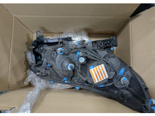 Фара передняя  Honda CR-V 2012-2018 левая 