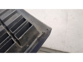 Решетка радиатора  Fiat Doblo 2005-2010          