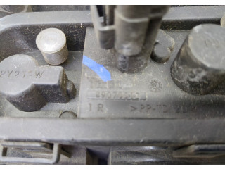 Задний фонарь 26550BR50A