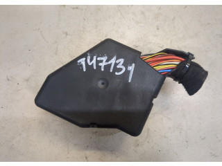 Блок предохранителей  Skoda Octavia Tour 2000-2010      8D2941824   