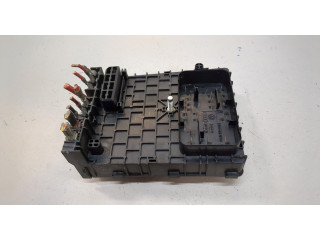 Блок предохранителей  Volkswagen Passat 6 2005-2010      3C0937125   