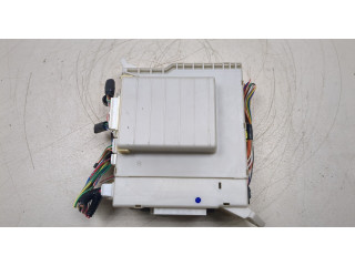 Блок предохранителей Lexus IS 2005-2013