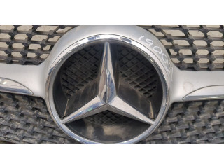 Решетка радиатора  Mercedes A W176 2012-2018          