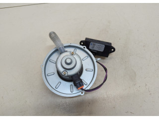 Моторчик печки  Chevrolet Tahoe 1999-2006        