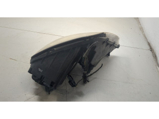 Фара передняя  SsangYong Rexton 2001-2007 правая 