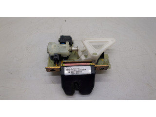 Замок багажника  Volvo V70 2001-2008       