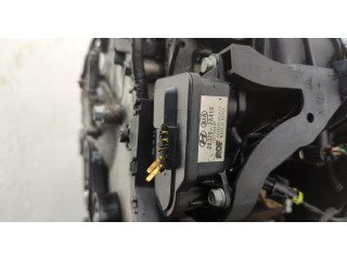 Форсунка топливная  KIA Optima 3 2010-2015    338002A800     