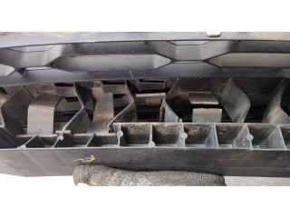 Решетка радиатора Citroen C3 2009-2013