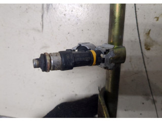 Форсунка топливная Infiniti FX 2003-2008 17521AC700