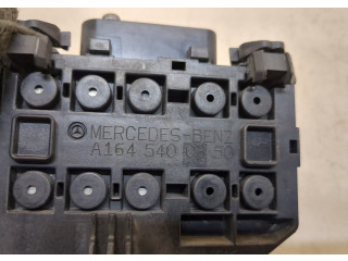 Блок предохранителей  Mercedes GL X164 2006-2012      A1645400350   